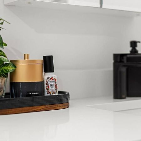 Entire Apt/2Bd 2Bth/Amer. Dream Mall/Nyc/Ewr Airpt Newark Zewnętrze zdjęcie